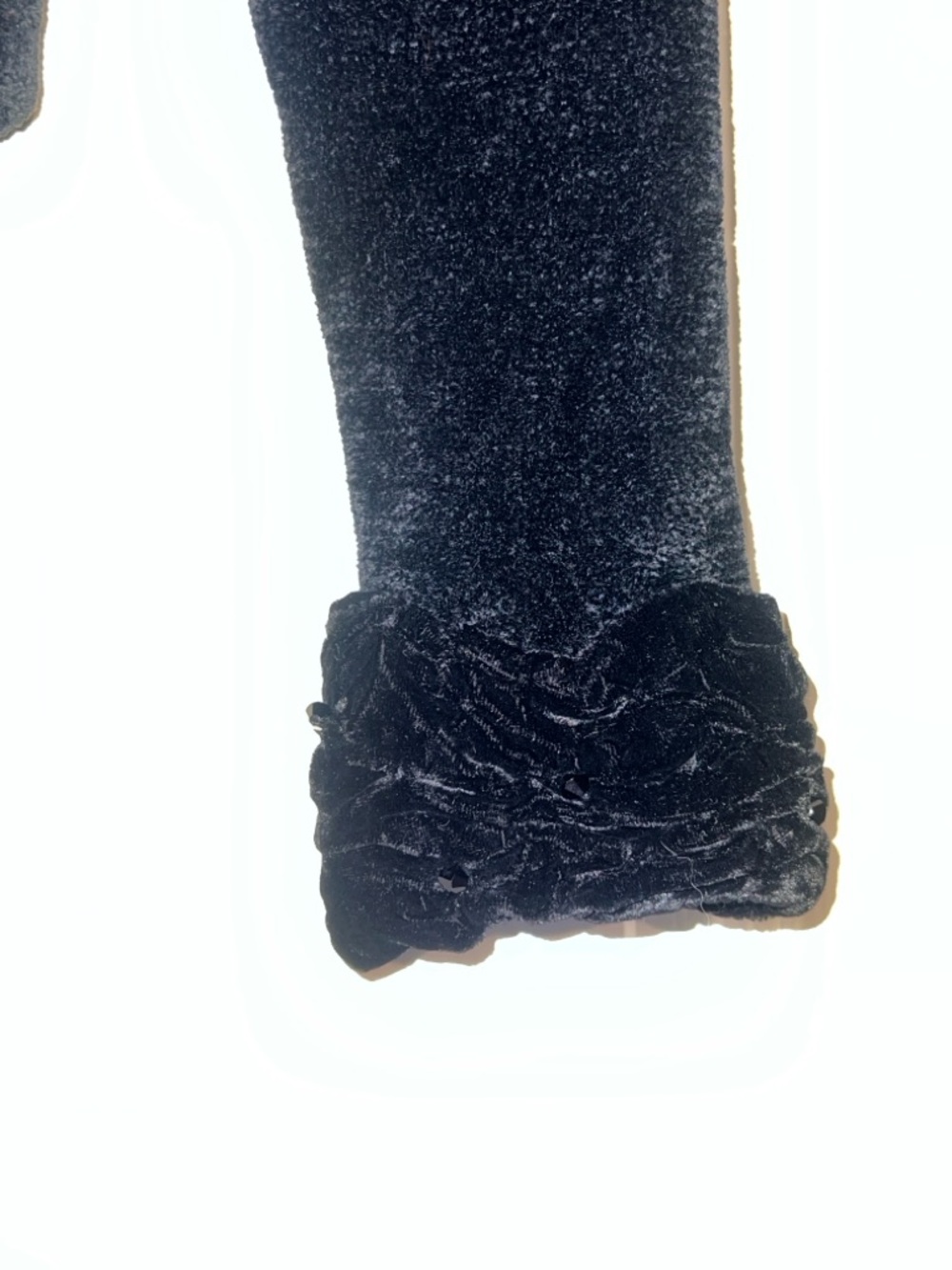 Lianne Barnes Vintage Black Velvet Cropped Cardigan with Rosette Cuffs - Picture 3 of 4